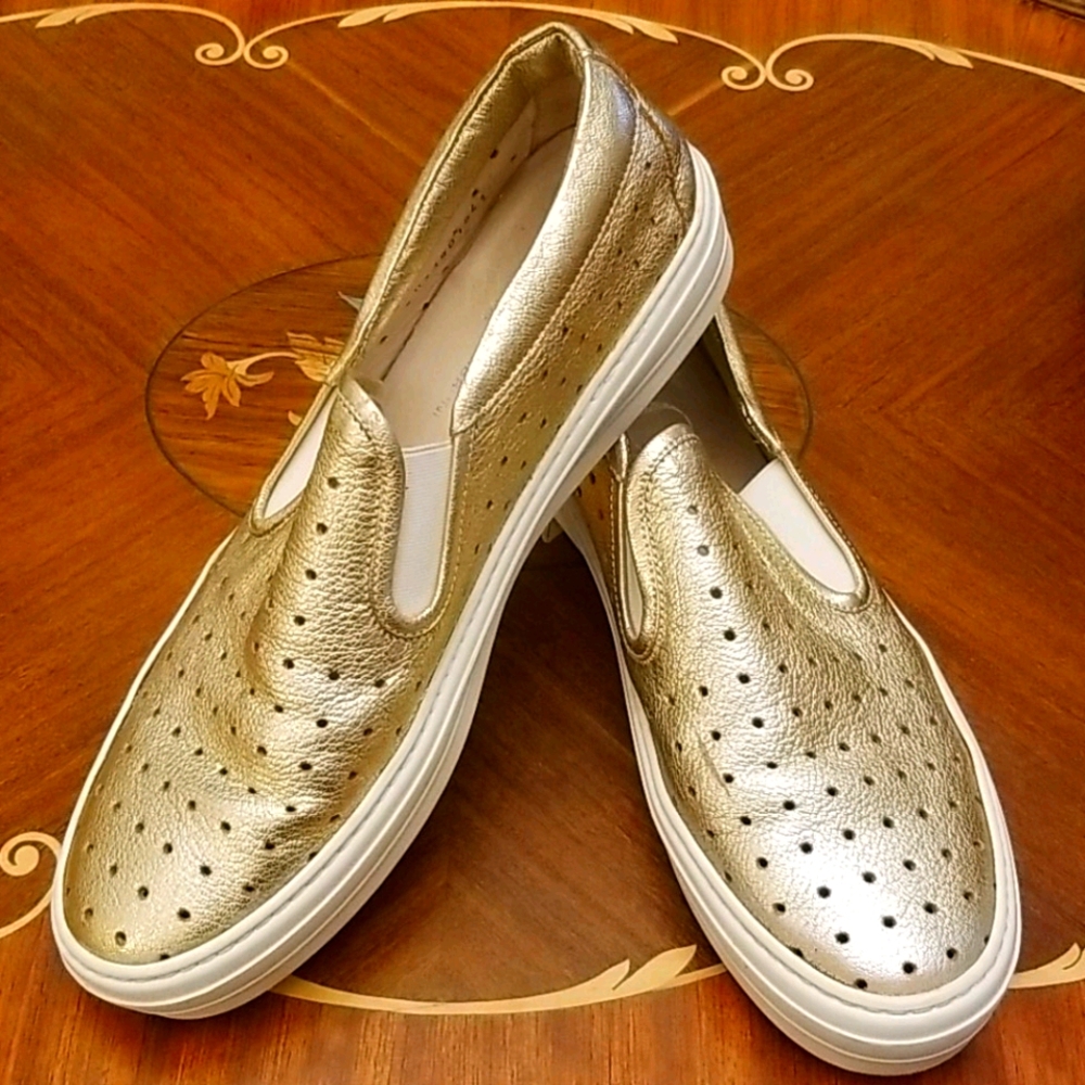 AGT women  sneakers size 41 US 11